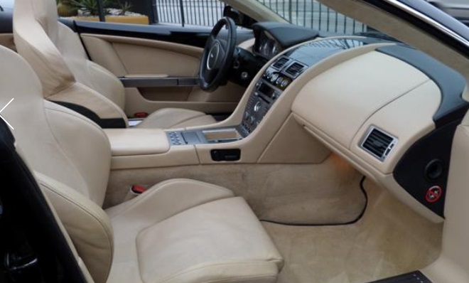 ASTON MARTIN DB9 (01/01/2005) - 